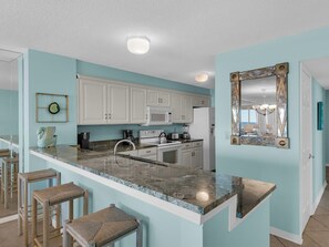 Fridge, microwave, oven, stovetop - On the Beach, Pool, Huge TV, 3 Balconies, Umbrellas and Chairs Included (Miramar Beach)