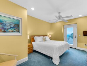 3 slaapkamers, een bureau, een strijkplank/strijkijzer, gratis wifi