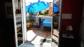 Apartment, 2 Schlafzimmer, Terrasse, Gartenblick | Terrasse/Patio