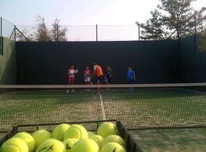 Sports court - Luxury apartment in urbanization with all services (Málaga)