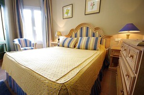 2 bedrooms - Cozy, Well-kept, Parking Space, Wifi, on the Slopes (Monachil)