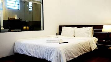 1 bedroom, WiFi, bed sheets
