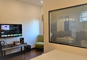 1 camera, Wi-Fi, lenzuola