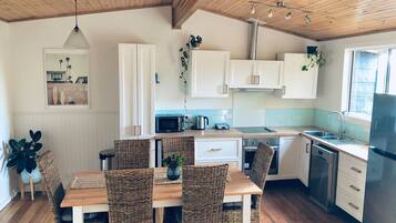 Rumah, 1 kamar tidur | Dapur pribadi | Lemari es besar, microwave, oven, dan kompor