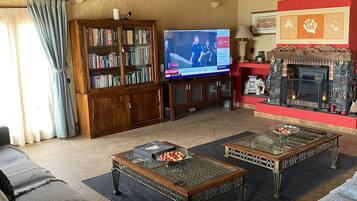 Villa, 5 camere da letto, accessibile ai disabili, fumatori | Soggiorno