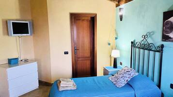 Villa, 5 Bedrooms, Accessible, Smoking | 5 bedrooms