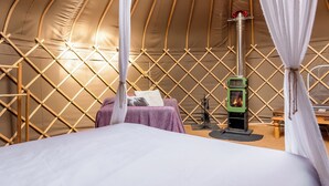 1 bedroom, bed sheets - Escape to our secluded woodland yurt for ultimate off-grid relaxation. (Black Hill, near Crowborough)