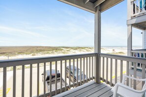 Property grounds - Beachside Condo Steps from the Sand with Pool, Hot Tub, and Private Balconies (Corpus Christi)