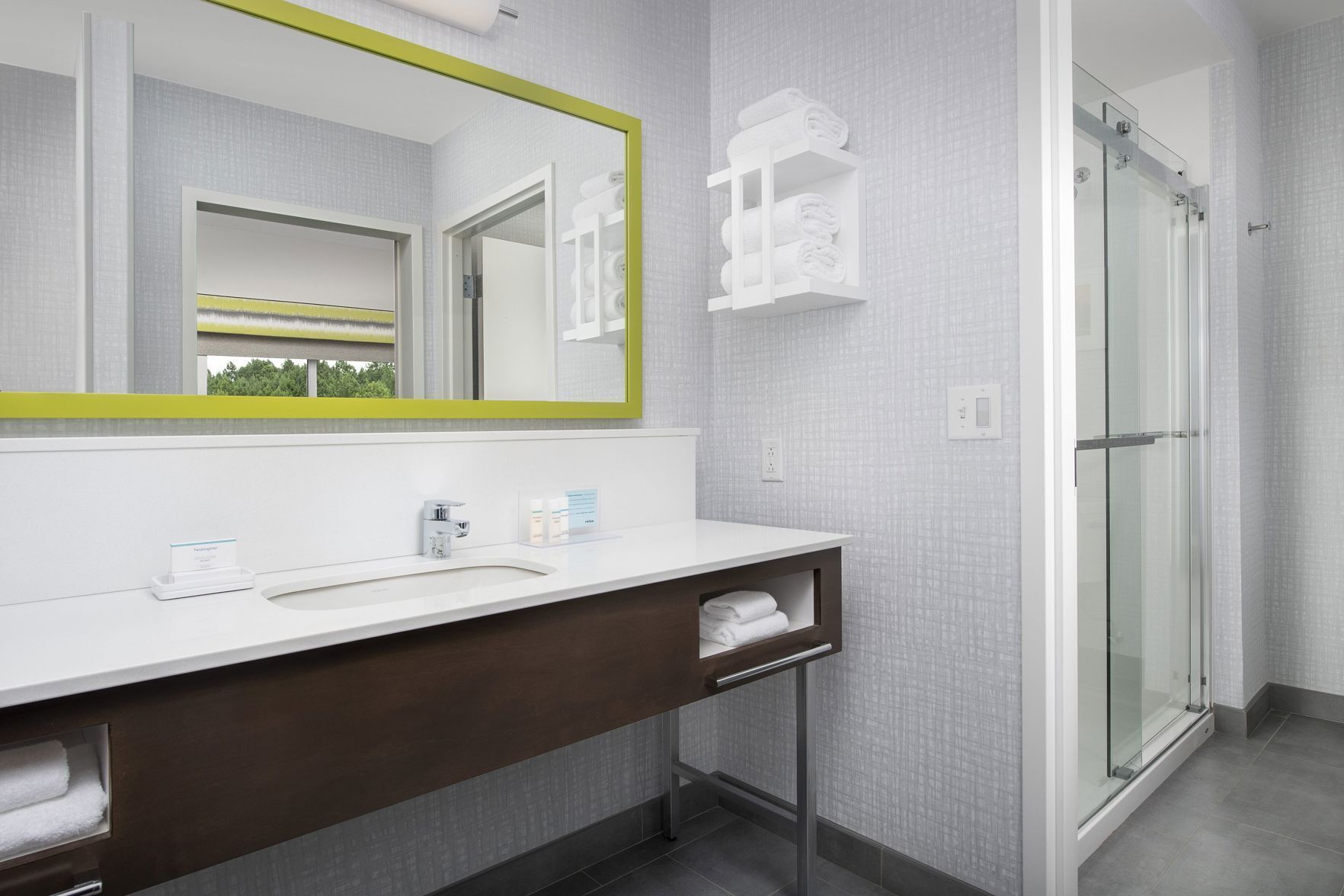 Bathroom | Free toiletries, hair dryer, towels, soap