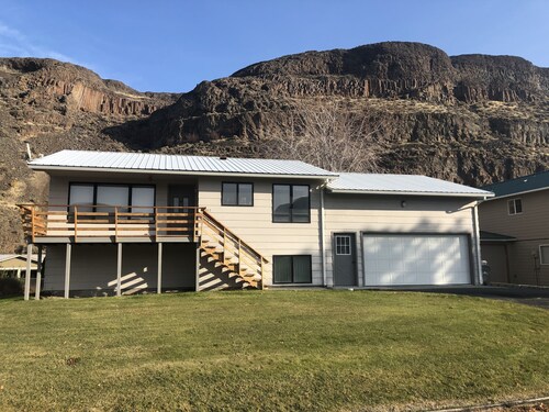 Maison confortable et propre pour les familles!