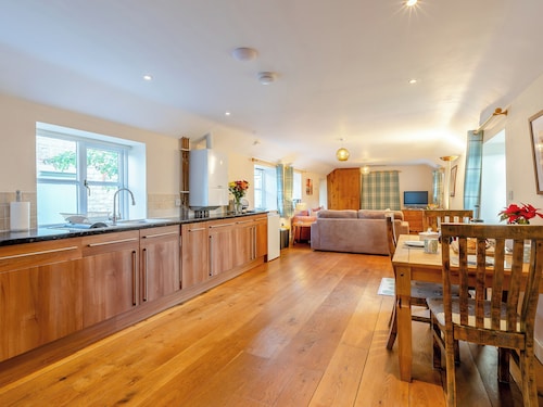 1 bedroom accommodation in Langport, near Somerton