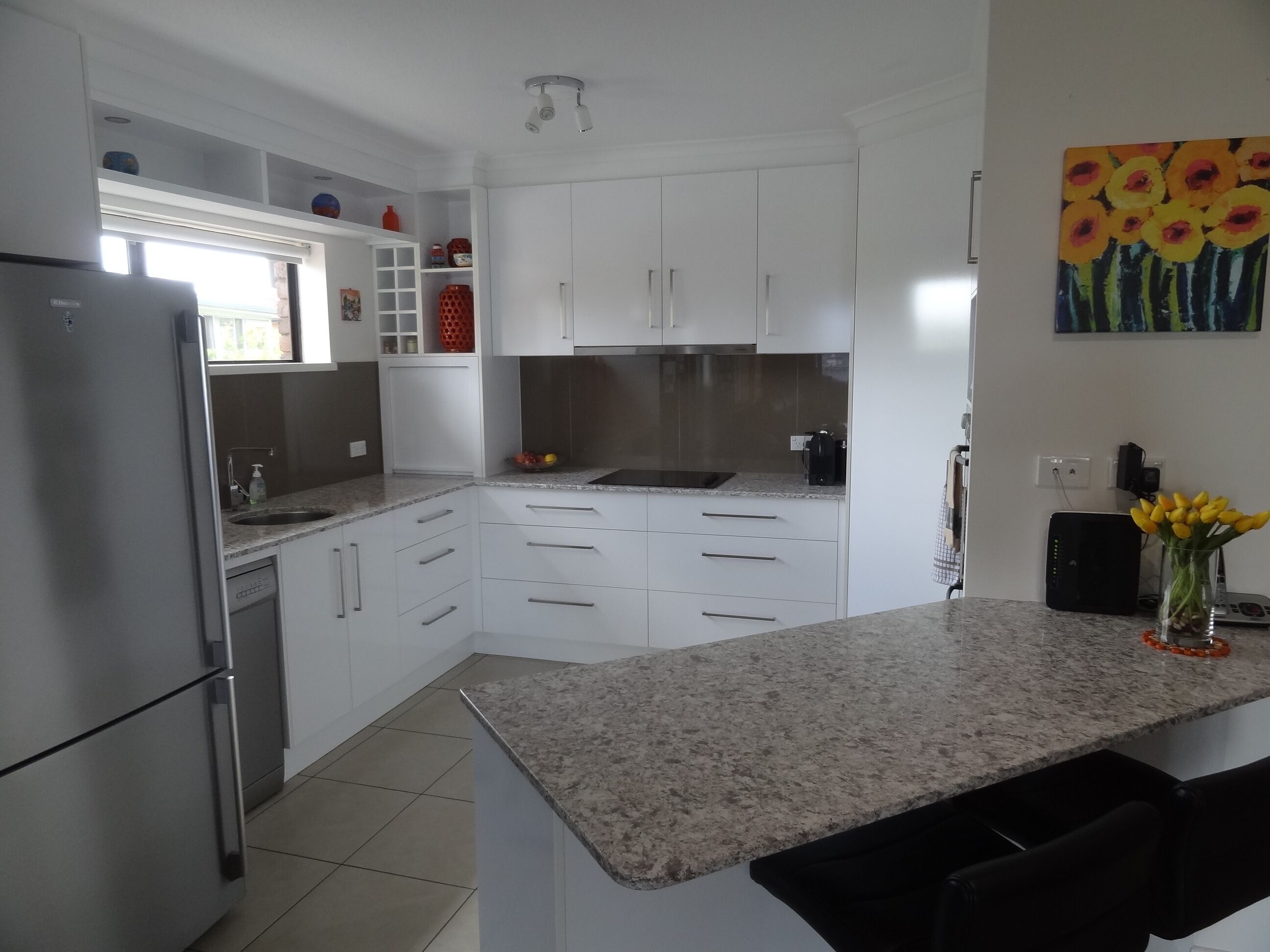 Tủ lạnh, lò vi sóng, lò nướng, bếp nấu 