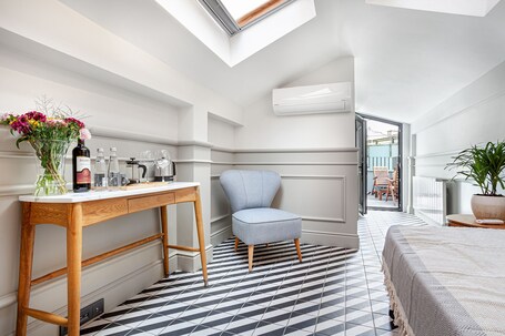 World House Boutique Hotel Galata - Image 23