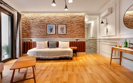 World House Boutique Hotel Galata - Image 9