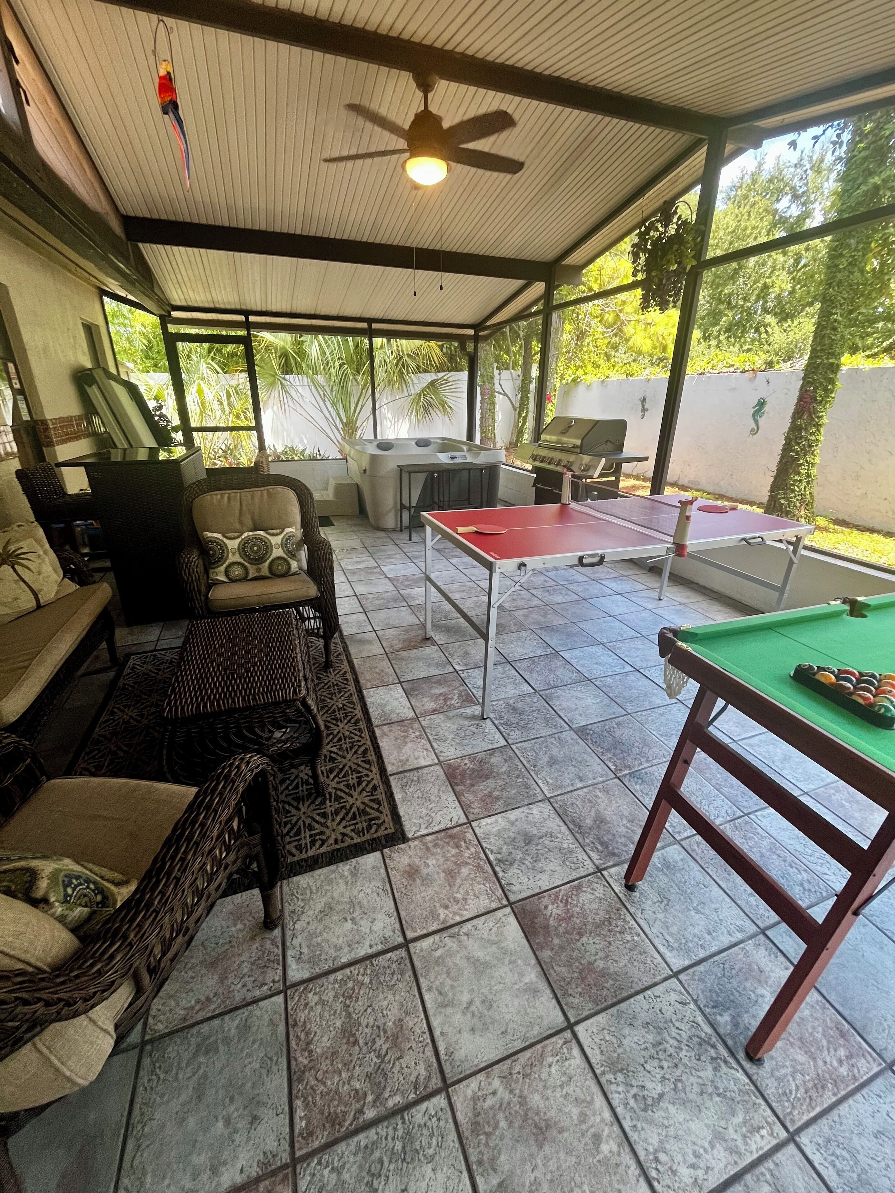 Family Fun😃King Bed🛏️Hot Tub♨️Games🕹️Ping Pong🏓& Much More