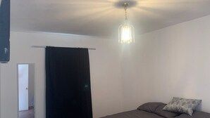 3 dormitorios, espacio para trabajar con un portátil, wifi gratis