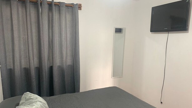 3 dormitorios, espacio para trabajar con un portátil, wifi gratis