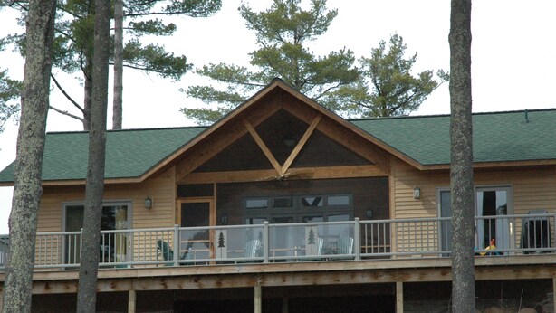 Exterior - Apostle Pines 4 by Winfield Inn (Bayfield)