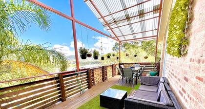 Spacious Holiday Home - Central Coast - Families and friends perfect gateway