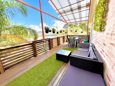 Spacious Holiday Home - Central Coast - Families and friends perfect gateway