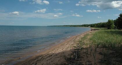 Bayview Beach House by Winfield Inn