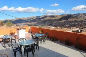 Outdoor dining - Habitacion Doble  #1 (Cusco)