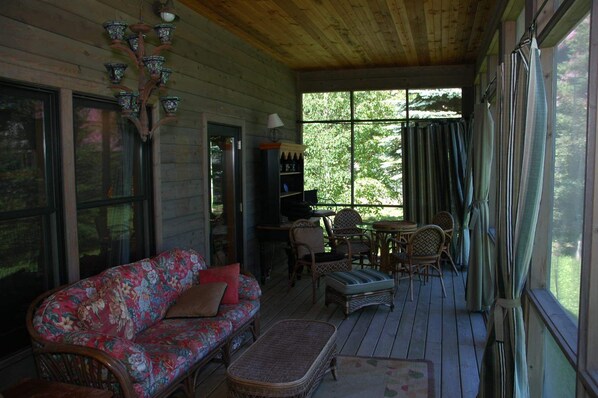 Comfort-Ferienhütte | Terrasse/Patio