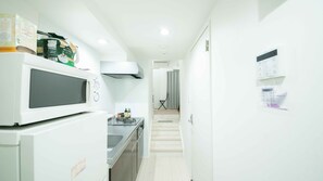 Designer's Apartment - Pet Friendly (Additional Fee) | Private kitchenette | Fridge, microwave, stovetop, toaster - Polaris 102 (Nagoya)