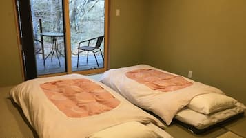 Down comforters, soundproofing, free WiFi, bed sheets