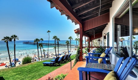 Villa Deluxe, vistas a la playa (Room 3 North Villa) | Vistas al mar. Beachcomber Inn