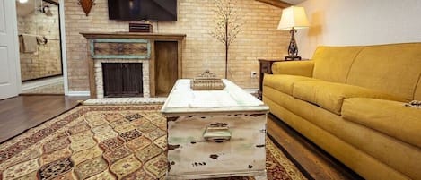 Smart TV, fireplace, video games