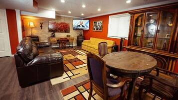 Smart TV, fireplace, video games