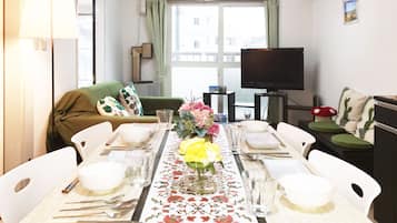 Apartamento (Shin Hokkaido Style) | Opções para refeição no quarto
