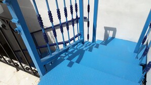 Staircase - Triton - Rooms in Front of the Beach (Cancun)