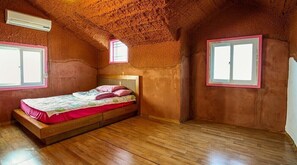 Condo (Wooden Mud 4)