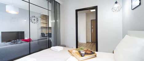 1 bedroom, iron/ironing board, WiFi, bed sheets