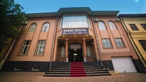 Front of property - Rakat Hostel (Tashkent)