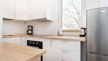 Kühlschrank, Ofen, Herdplatte, Geschirrspüler