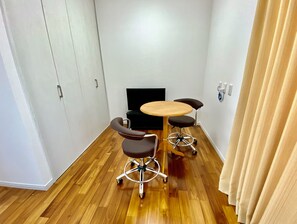 Habitación con 2 camas individuales | Wifi gratis 