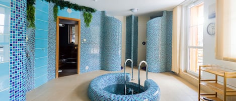 Sauna, hot tub, steam room, Turkish bath, hydrotherapy, aromatherapy