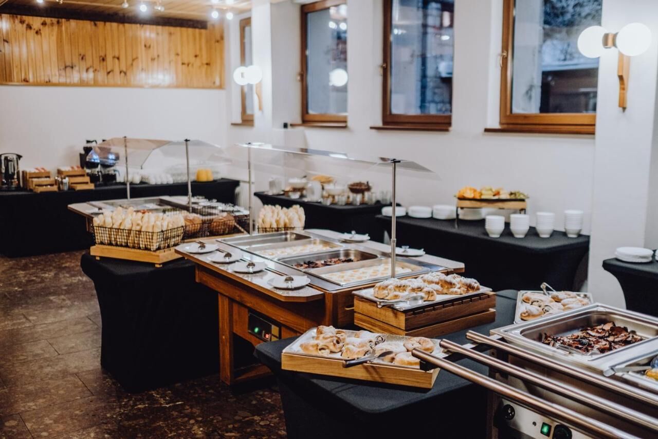 Desayuno buffet incluido todos los días 