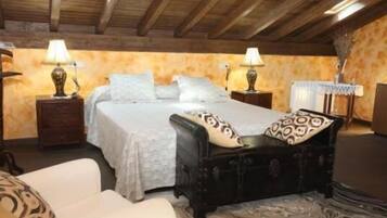 1 bedroom, minibar, individually decorated, individually furnished