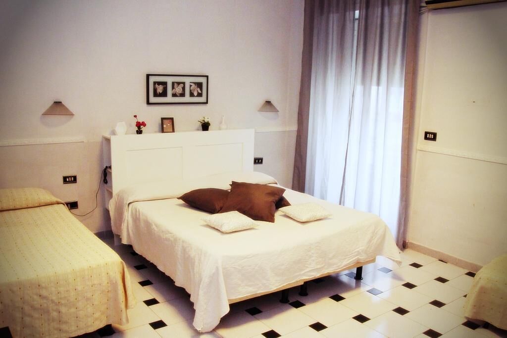 quadruple room | individually decorated, desk, free wifi