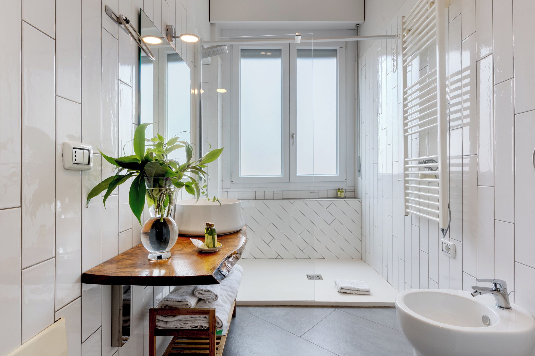 Superior Double Room | Bathroom