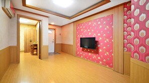 Family Room | Living area