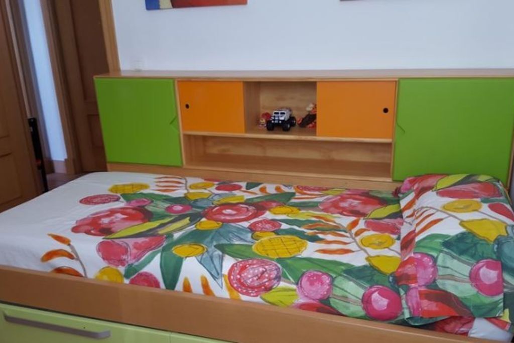 2 slaapkamers, een strijkplank/strijkijzer, beddengoed