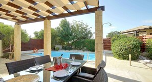 Villa | Terrace/patio - Villa HG12 - Athina (Chlorakas)