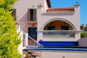 Villa, 3 Bedrooms | Balcony