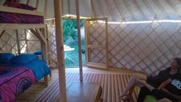 Individually decorated, individually furnished, free cots/infant beds