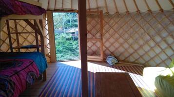 Individually decorated, individually furnished, free cots/infant beds